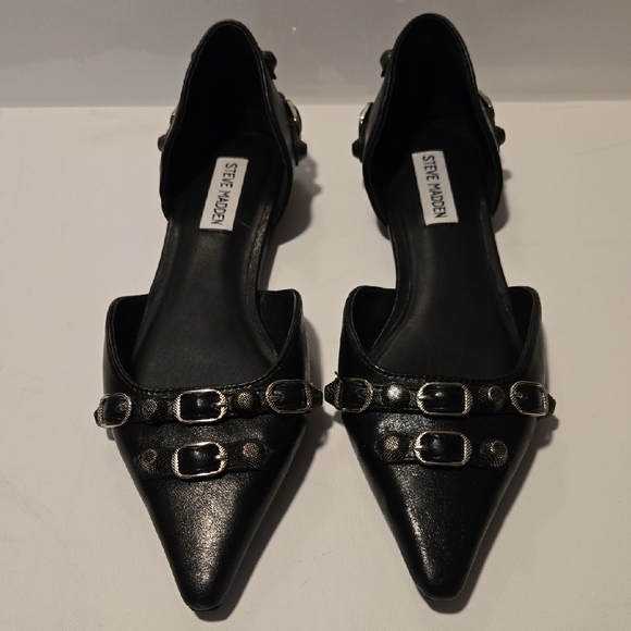 Steve Madden Black Studded Flats - Picture 1 of 6